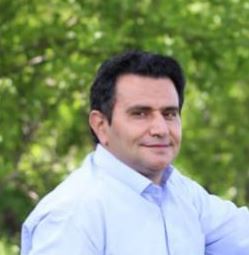 سیروس نعمتی