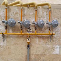 لوله کشی گاز فتاحی